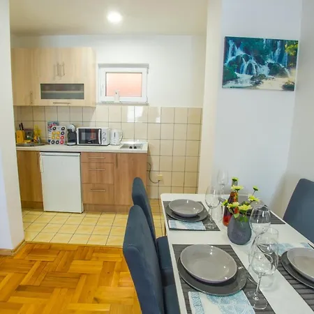 Mila Apartment *