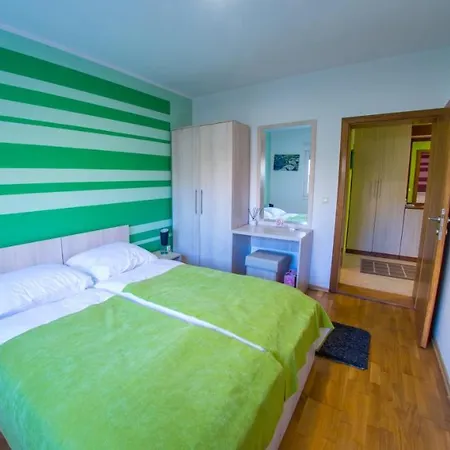 Apartment Mila *